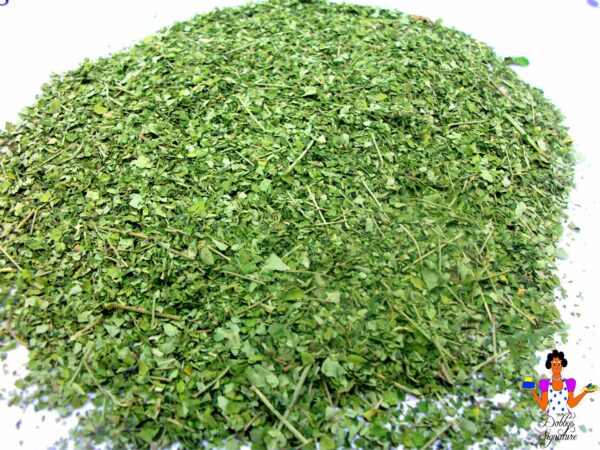 Ground Moringa Leaves